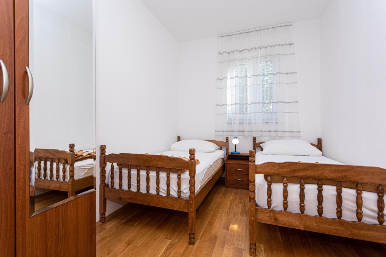 Apartments Crnekovic Jasna Baška Esterno foto