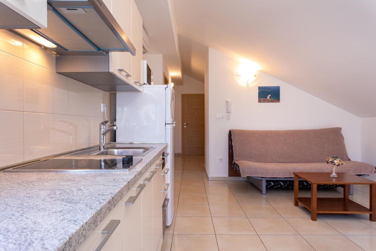 Apartments Crnekovic Jasna Baška Esterno foto