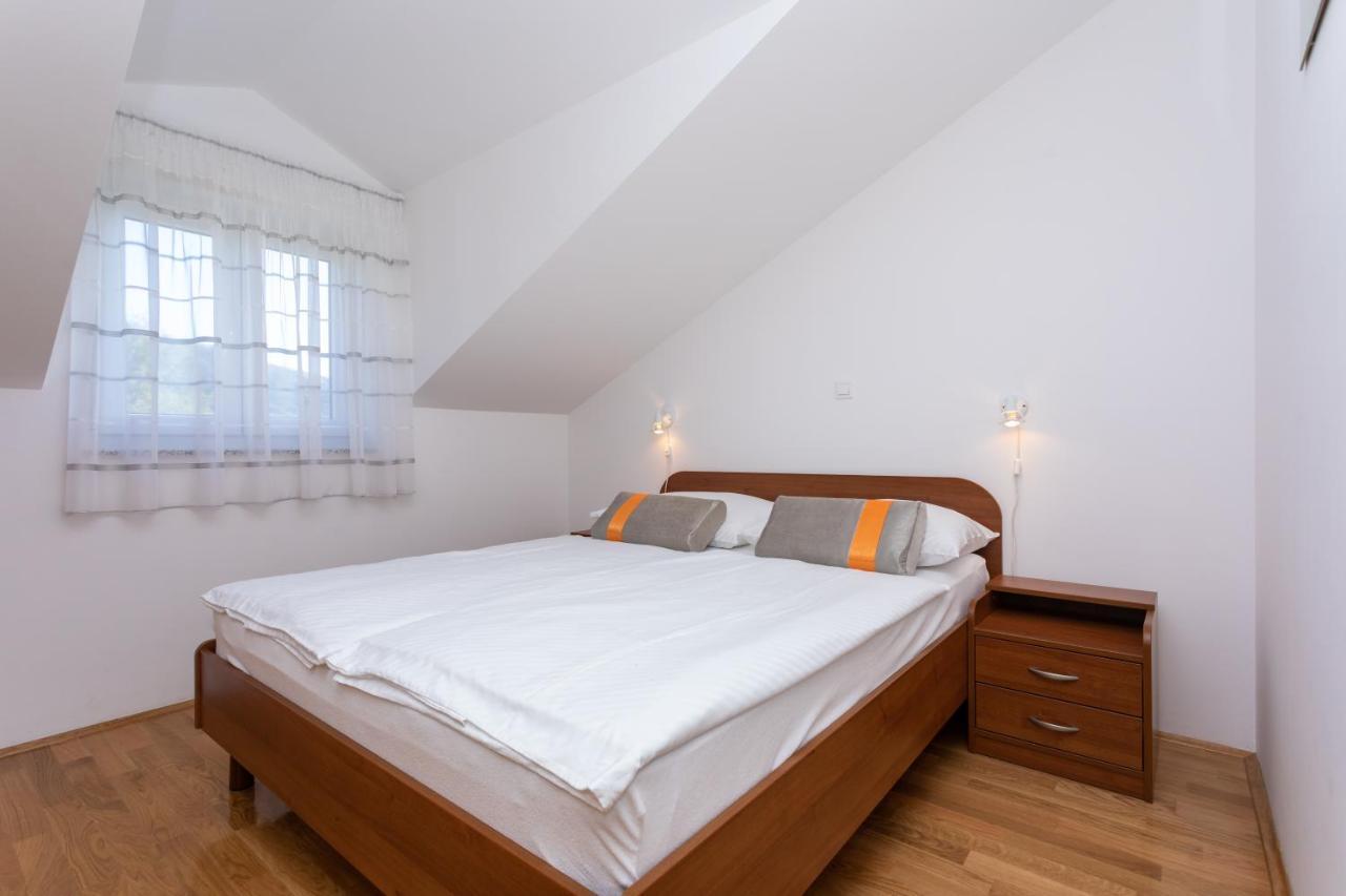 Apartments Crnekovic Jasna Baška Esterno foto