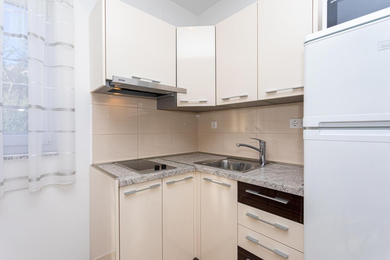 Apartments Crnekovic Jasna Baška Esterno foto