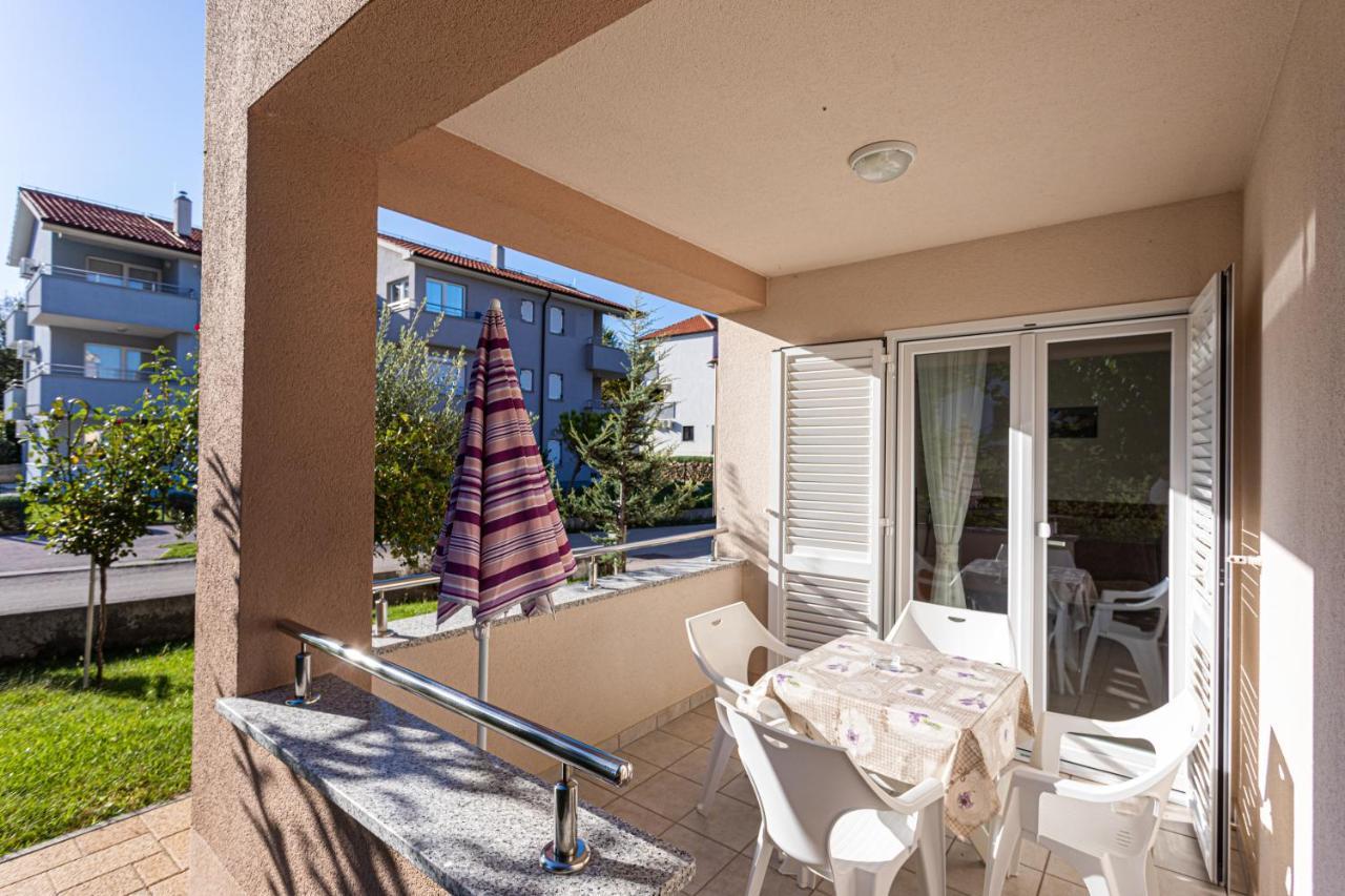 Apartments Crnekovic Jasna Baška Esterno foto
