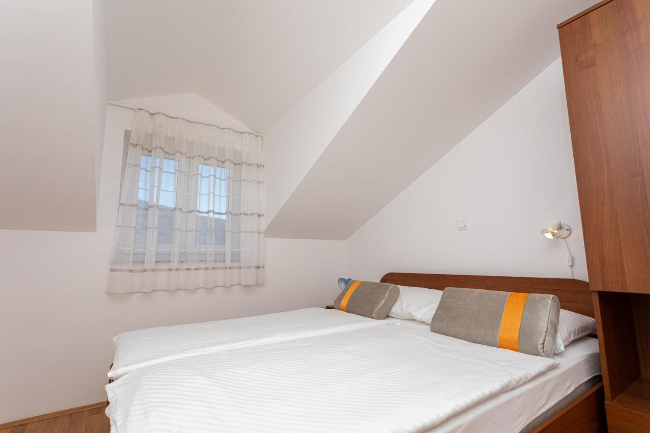 Apartments Crnekovic Jasna Baška Esterno foto