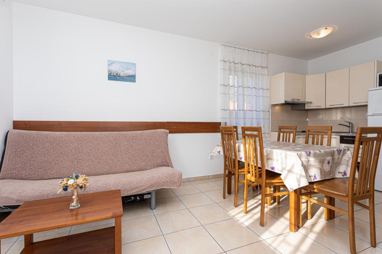 Apartments Crnekovic Jasna Baška Esterno foto
