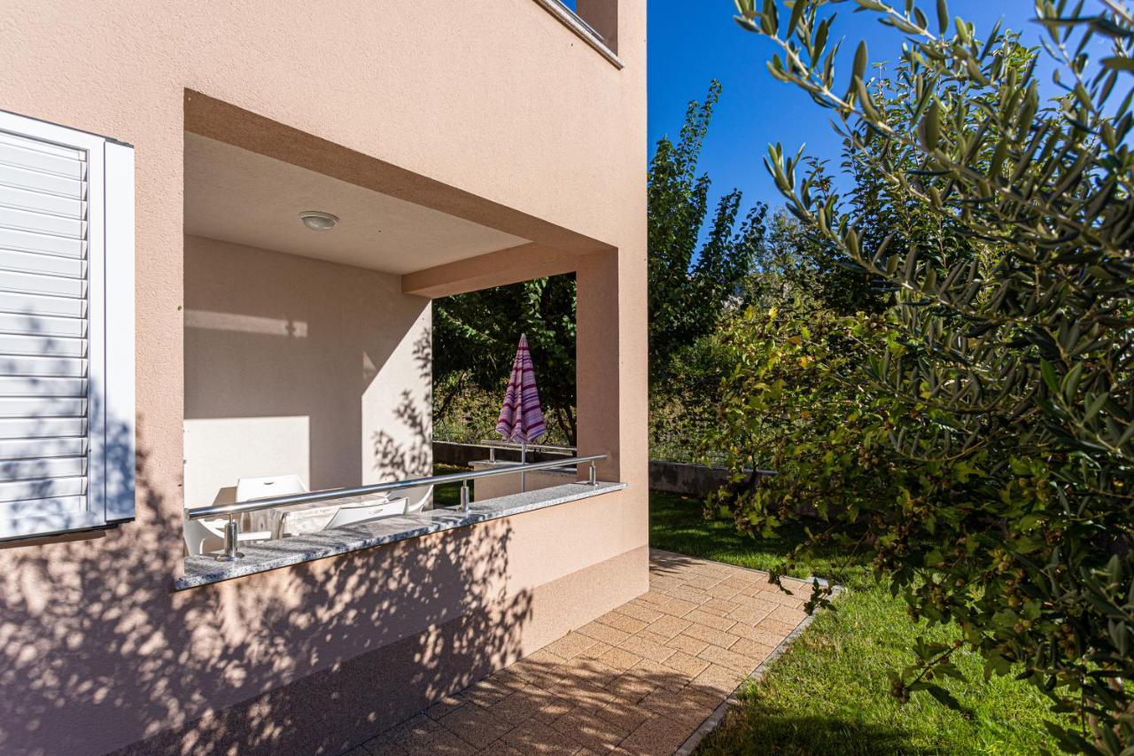 Apartments Crnekovic Jasna Baška Esterno foto