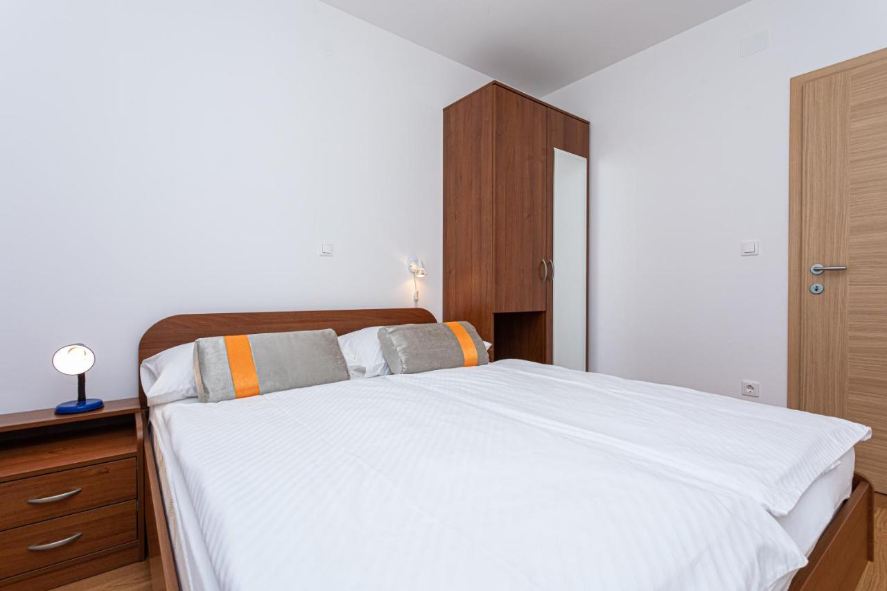 Apartments Crnekovic Jasna Baška Esterno foto